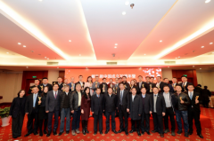 “玲珑轮胎”2020中国商用车年度车型评选颁奖典礼在重庆举行